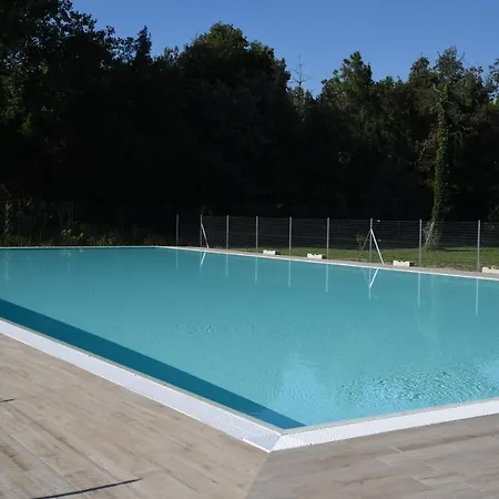 Il Piviere App 7 With Private Garden *