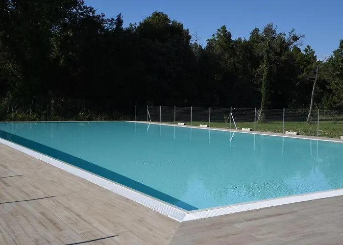 Il Piviere App 7 With Private Garden *